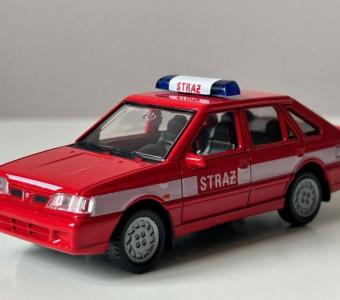 Polonez Caro Fire Brigade Polish Car Model Red Diecast Toy 1:43 Scale Welly