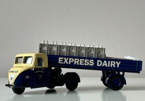 Scammell Scarab Express Delivery British Car Model Diecast 1:50-1:64 Scale Corgi