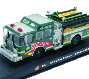 E-One Cyclone II Pumper 1999 American Fire Truck Model Diecast Amercom 1:64