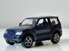 Mitsubishi Pajero Model Car Diecast 1:60 Scale Welly