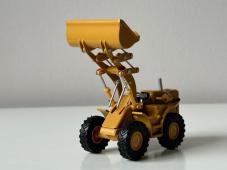 Traxcavator Tractor Loader Construction Vehicle Model Diecast Car Toy 1:64