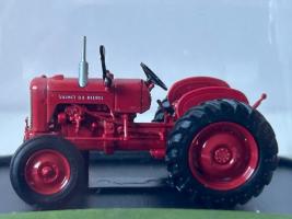 Valmet 33 (1957) Classic British Tractor Model Diecast Hachette 1:43 Scale