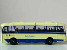 Cavalier Coach East Yorkshire British Bus Model Diecast Toy 1:76 Scale EFE