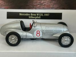 Mercedes-Benz W125 1937 Silberpfeil Germany Rally Car Model Diecast 1:43 NewRay