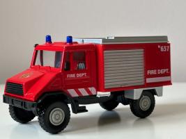 Mercedes-Benz Unimog Fire Brigade German Car Model Diecast Toy Red Welly