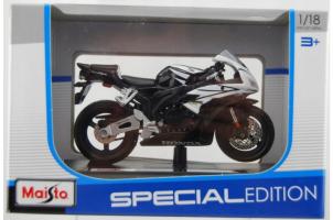 Honda CBR 1000RR Japanese Sports Bike Motorcycle Model Toy Diecast 1:18