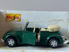 Volkswagen Beetle Cabriolet Germany Car Model Green Diecast 1:43 Scale Maisto