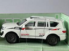 Nissan Off-Road Model Toy Car White Diecast Simulation Model 1:34-1:39 Scale