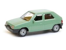 Skoda Favorit Czech Republic Car Model Green Diecast 1:60 Scale Welly