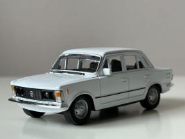 Fiat 125p Polish/Italian Classic Car Model White Diecast Toy 1:43 Scale Welly