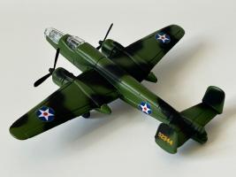 B-25 Mitchell American Second II War Airplane Model Toy Green Diecast Maisto