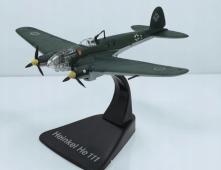 Heinkel HE.111 Nazi Germany Bomber Aircraft World War II Model Diecast 1:144