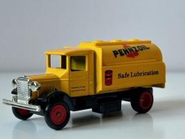 1934 Mack Tanker Truck Penzzoil British Model Diecast Toy Scale 1:64-1:72 Lledo