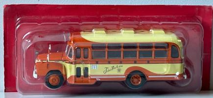 Isuzu BXD-30 (1962) Japanese Traveller Bus Model Diecast Hachette 1:43 Scale