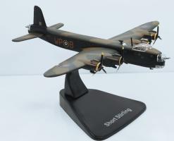 Short Stirling British LegendaryBomber Aircraft World War II Model Diecast 1:144