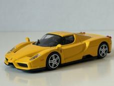 Enzo Ferrari Italian Race Car Model Yellow Diecast 1:43 Scale Bburago