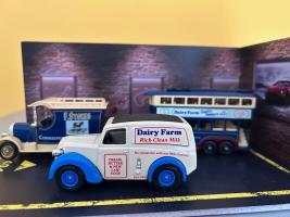 3 X Cars Bus Chevrolet Dodge Dairy Farm British Vintage Car Model Diecast Toy