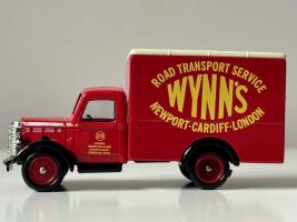 Bedford 30CWT Wynn's Road Transport Service British Car Model Diecast Days Gone