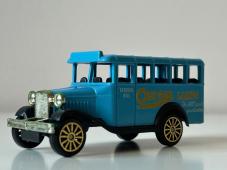 Bedford Bus Osram British Classic Car Model Diecast 1:60-1:72 Scale Corgi