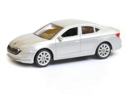 Skoda Octavia Czech Republic Car Model Silver Diecast 1:60 Scale Welly