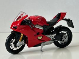 Ducati Panigale V4 Italian Bike Motorcycle Model Toy Diecast 1:18 Bburago