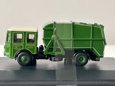 Manchester Corp. Garbage Shelvoke Drewry Car Model Diecast 1:76 Scale Oxford