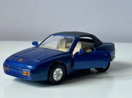 Porsche 944 Germany Classic Car Model Diecast Blue 1:34-1:39 Scale