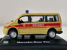 Mercedes-Benz Vito Notarzt Germany Car Van Model Diecast 1:72 Scale Cararama