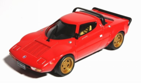 Lancia Stratos HF -1974 Vintage Italian Sports Car Model Diecast Amercom 1:43