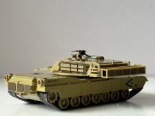 M1A1 Abrams - 2003 USA Battle Military Tank Model Toy Diecast 1:72 Amercom