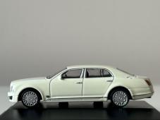 Bentley Mulsanne White British Luxury Car Model Diecast 1:72 Scale Oxford