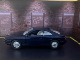 BMW 850i Germany Sports Car Model Diecast Opening Doors Maisto