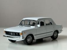 Fiat 125p Polish/Italian Classic Car Model White Diecast Toy 1:43 Scale Welly
