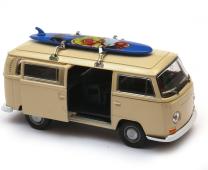 1972 Volkswagen T2 Bus Surfing Germany Car Model Diecast Cream 1:34 Welly