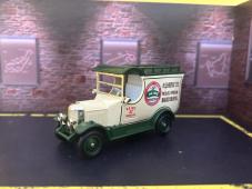 Bull Nose Morris Van Heinz British Vintage Car Model Diecast